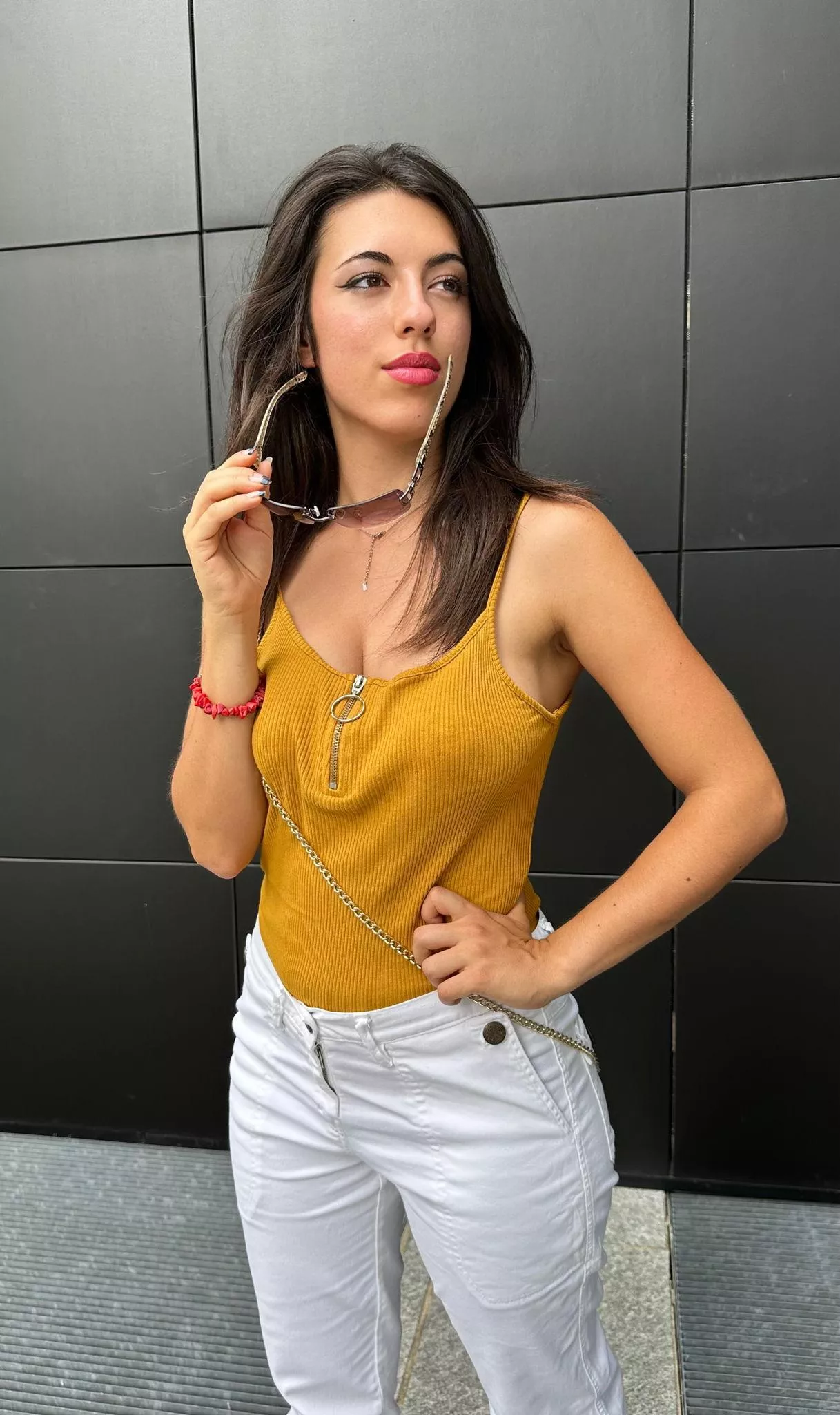 I want to have your arms around me F19 posted by little__devill