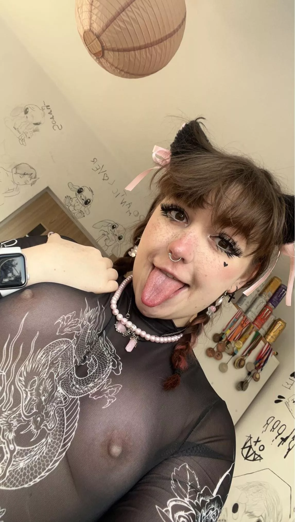 In case you don’t have a gf to send you nudes <3 posted by SingleTheater