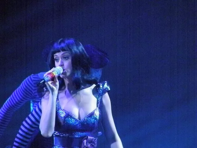 Katy Perry by Lost_Sheep227