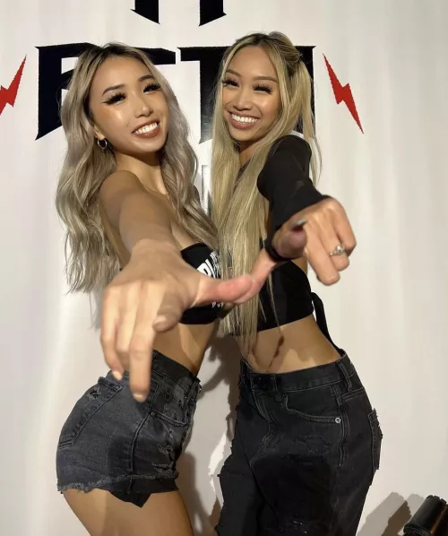 Left or right by BEEP_BOOP_BING