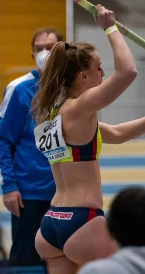 Maria Roberta Gherca - Italian Pole Vaulter by CelebAssMan