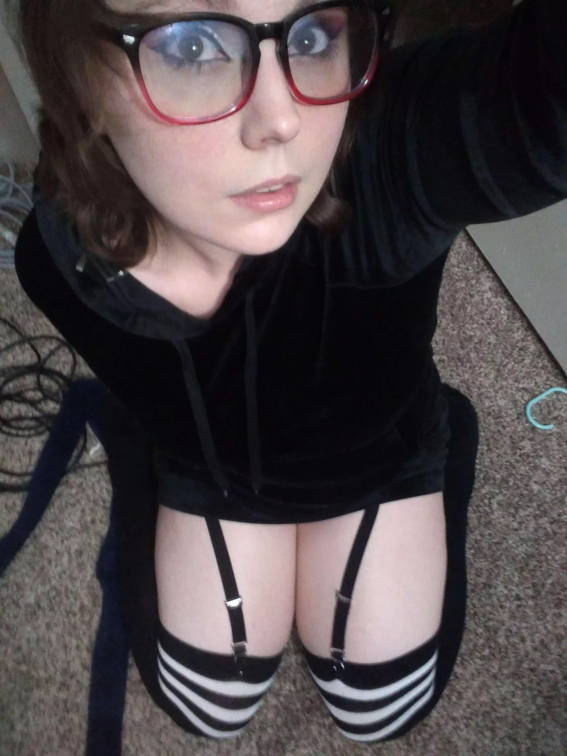 On my knees doing cable management for my new pc, feel free to game with me. posted by Cryptmommy1