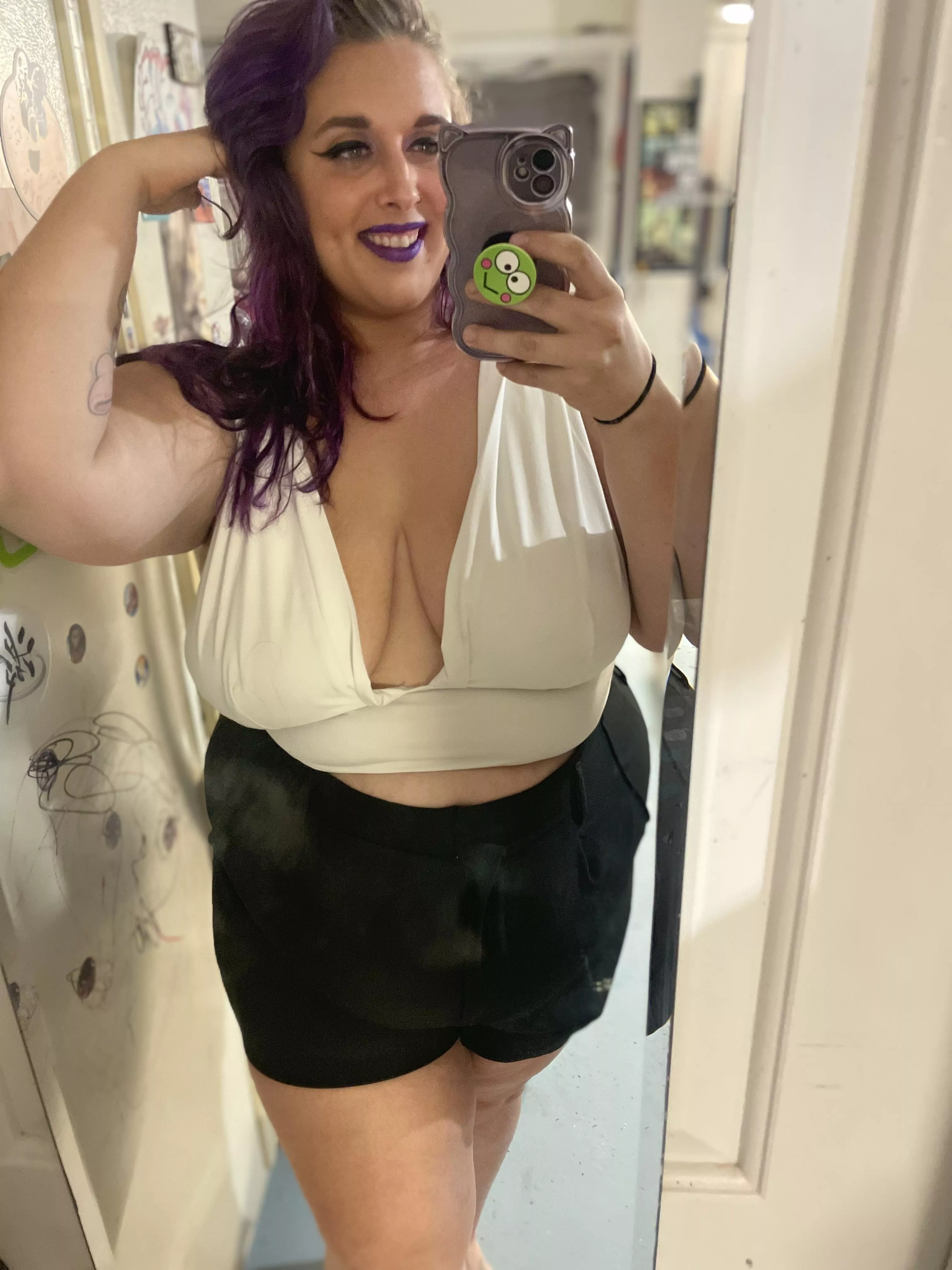 Sending you smiles 💟 posted by titzntequila