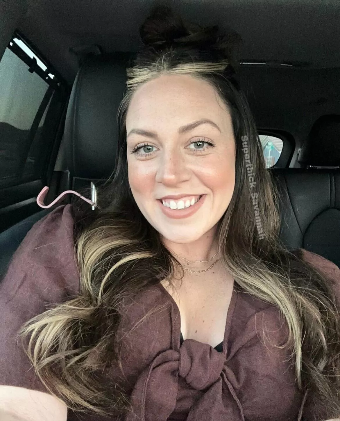 Smile it’s Friday posted by Superthick_Savannah