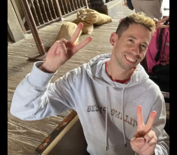 What's up gaymers? :) by Healthy_Inflation_69