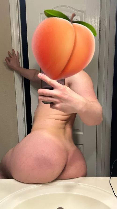 [20] hope you daddies have a great weekend 🙇‍♂️ by Nice_Leave6261