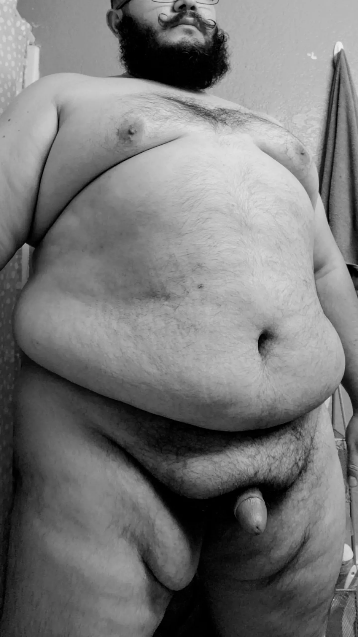 38[M4F] Saturday morning what would you do to keep daddybear in bed with you? Cuddles? Snuggles? Or something more ? 😏😉😈 posted by CurlyStachDaddyBeard