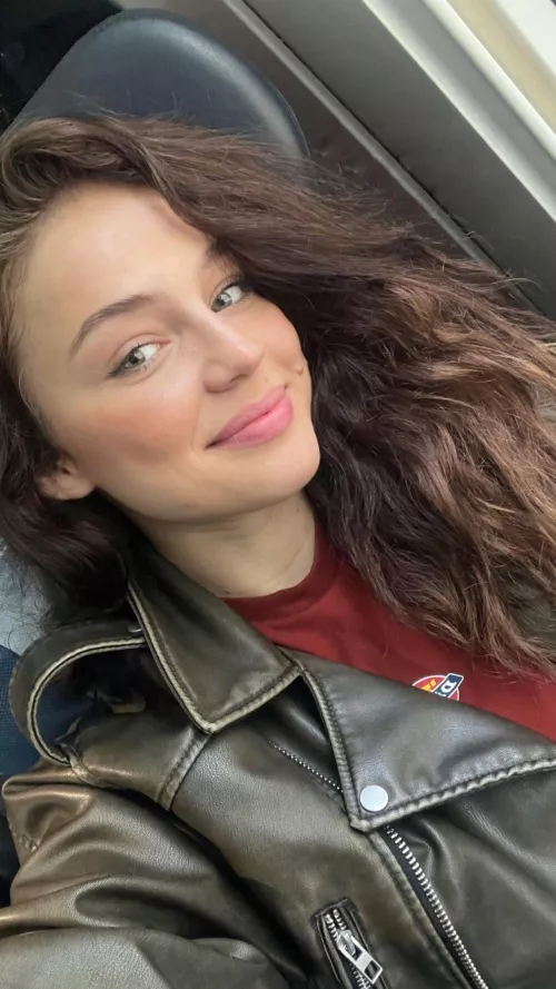 Anna Deniz Saylan by Slow_Ant_1409