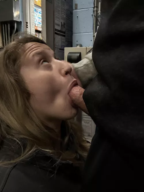 Can I look you in the eyes with your only the head in my mouth? by Crewcabhooker