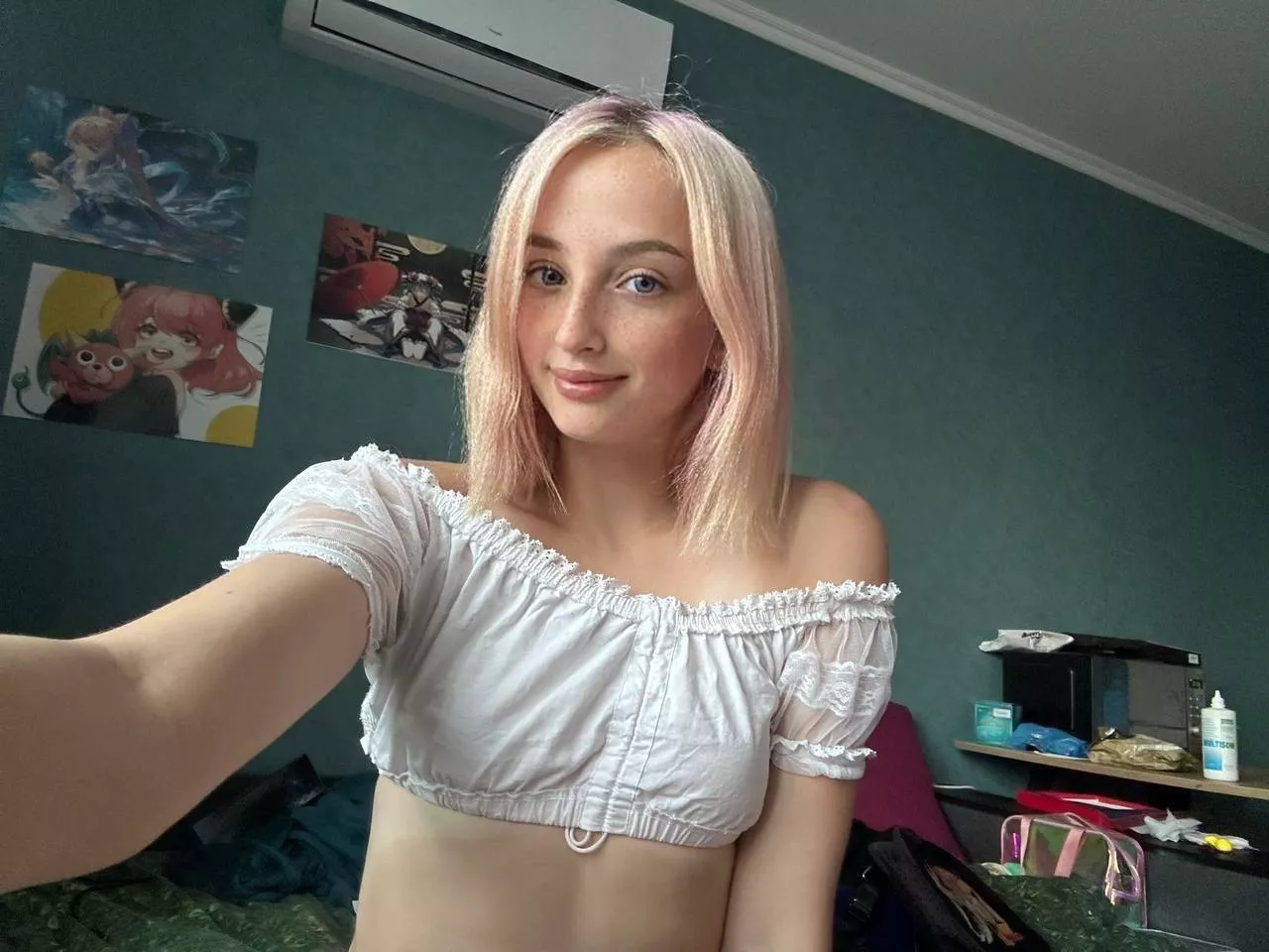 Come and count my freckles posted by gigglesfresh