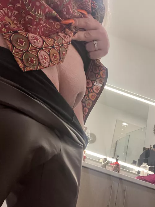 Cum open up this mound by Official_Fat_Pussy