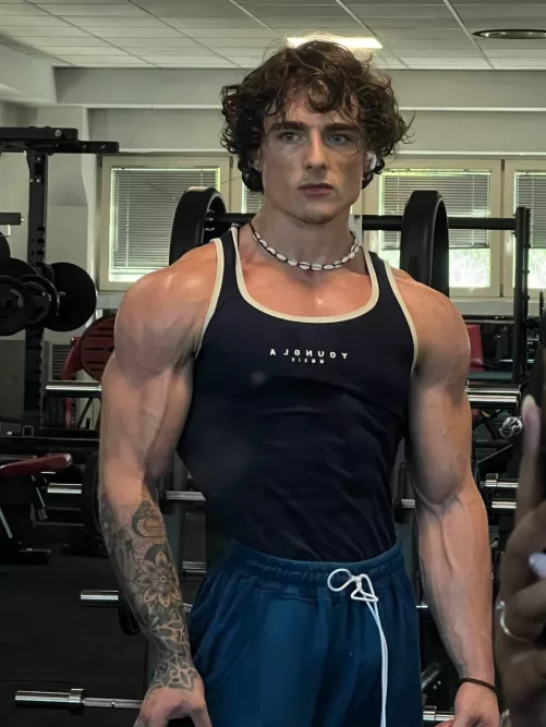 Do you like this Italian guy? by SpolliOF