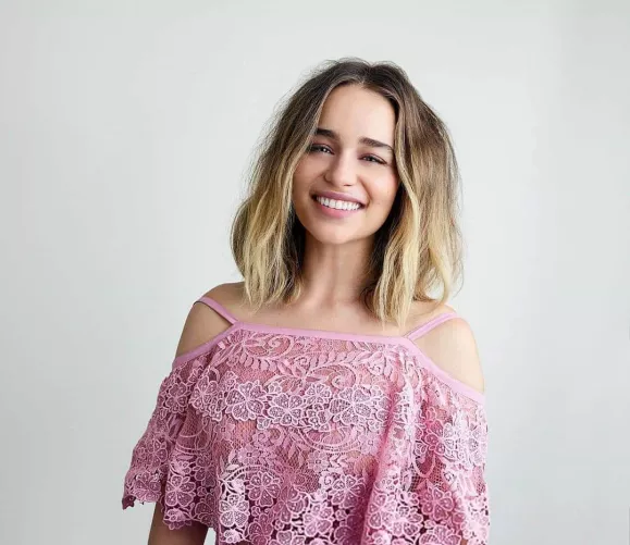 Emilia clarke by Dry-Draft1833