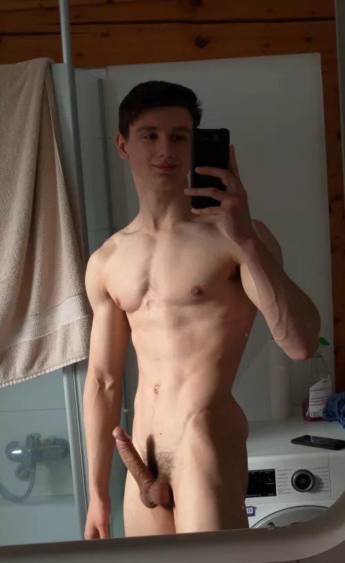 feeling thicc by leandavexx