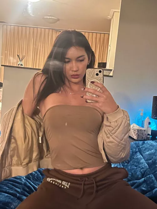 First impression? 🥺 by TsfishBosg