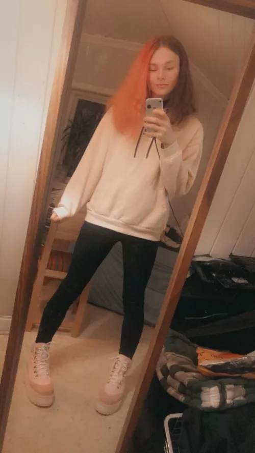 Got insecure and deleted the last post 🙃 but f*** it m putting it back up ❤️😤 by AmazingMink