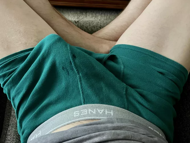 Hanes are excellent to relax in by twinkapexgaymer
