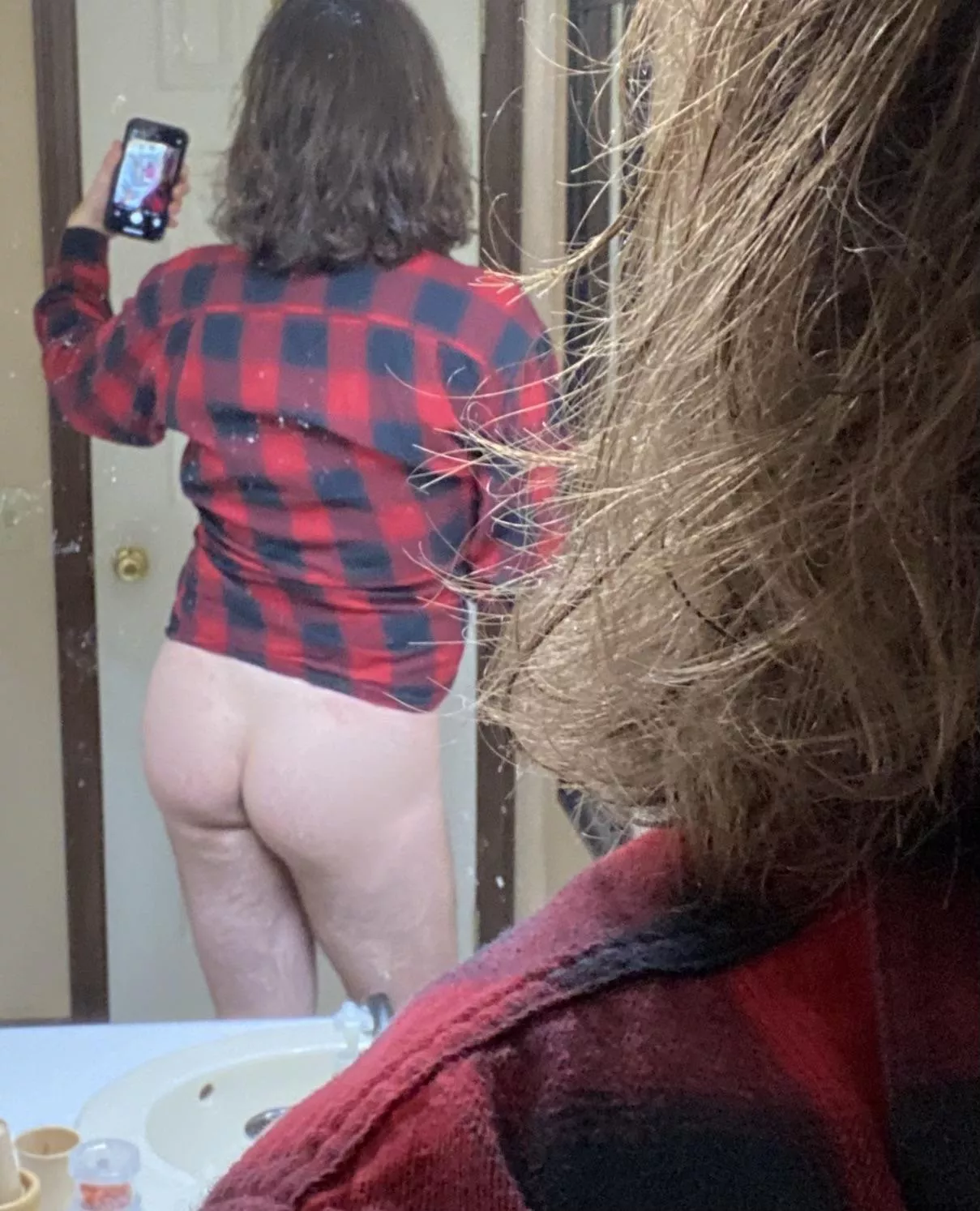 Happy Flannel Friday! posted by BobbyJohnson199