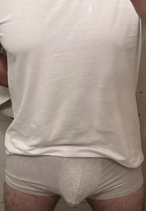 Hello 👋 by kimco1879