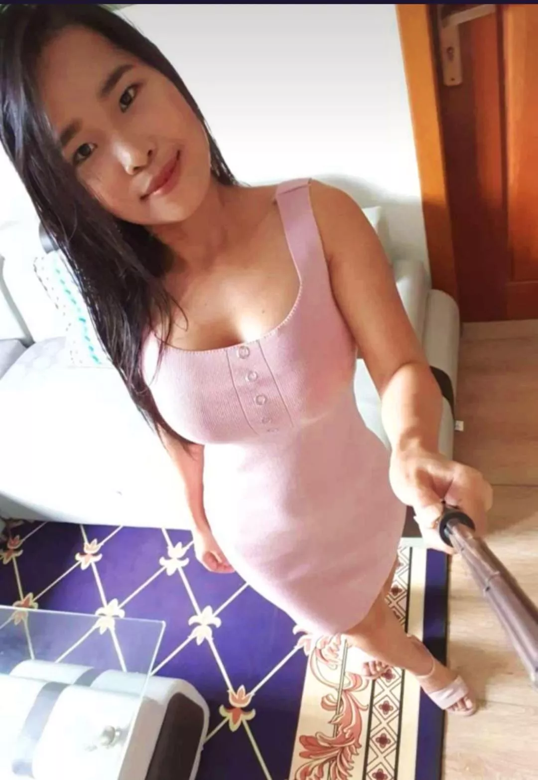 Her name posted by Competitive-Baby-652