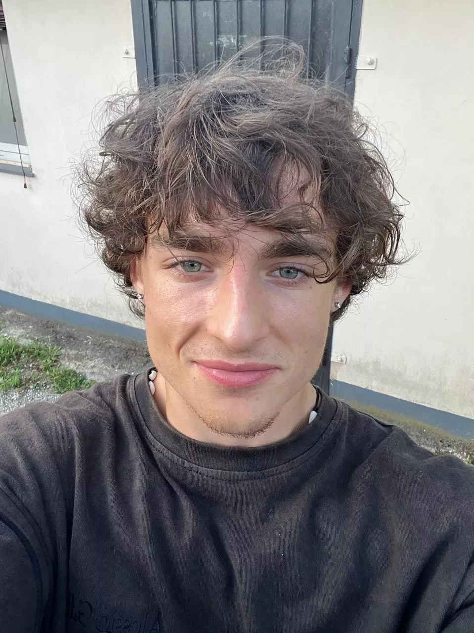 I am much more shy than I look (20) posted by SpolliOF