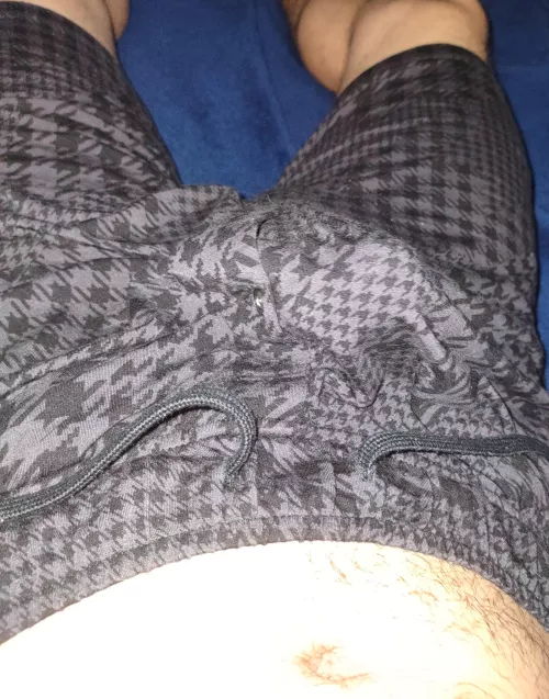 Itching to get out by Nuttin4dayz