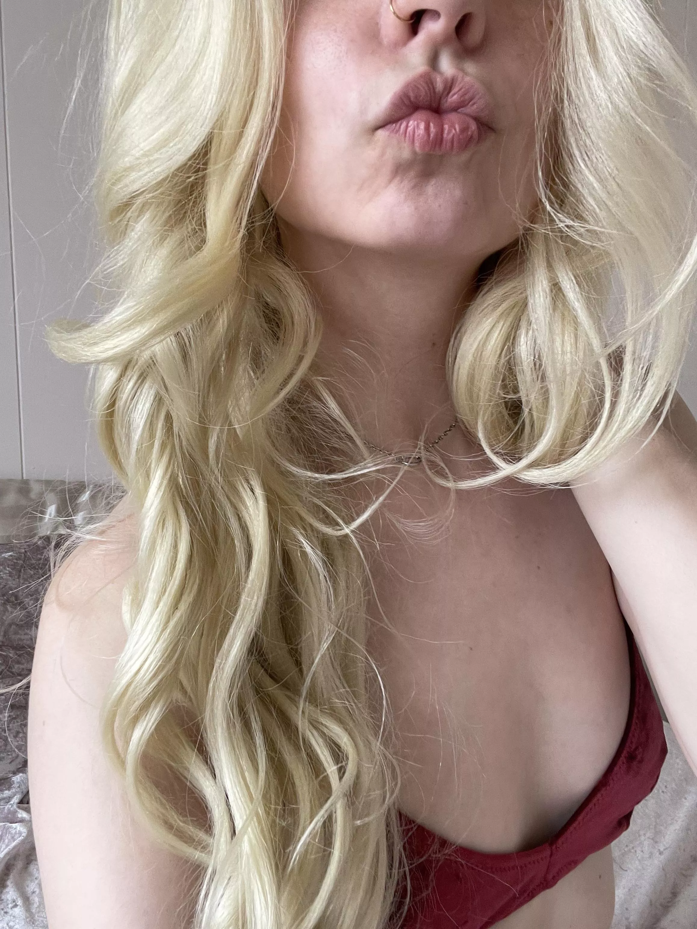 Let me be useful tonight Sir. 💋🤤 posted by Kitty_baby_69