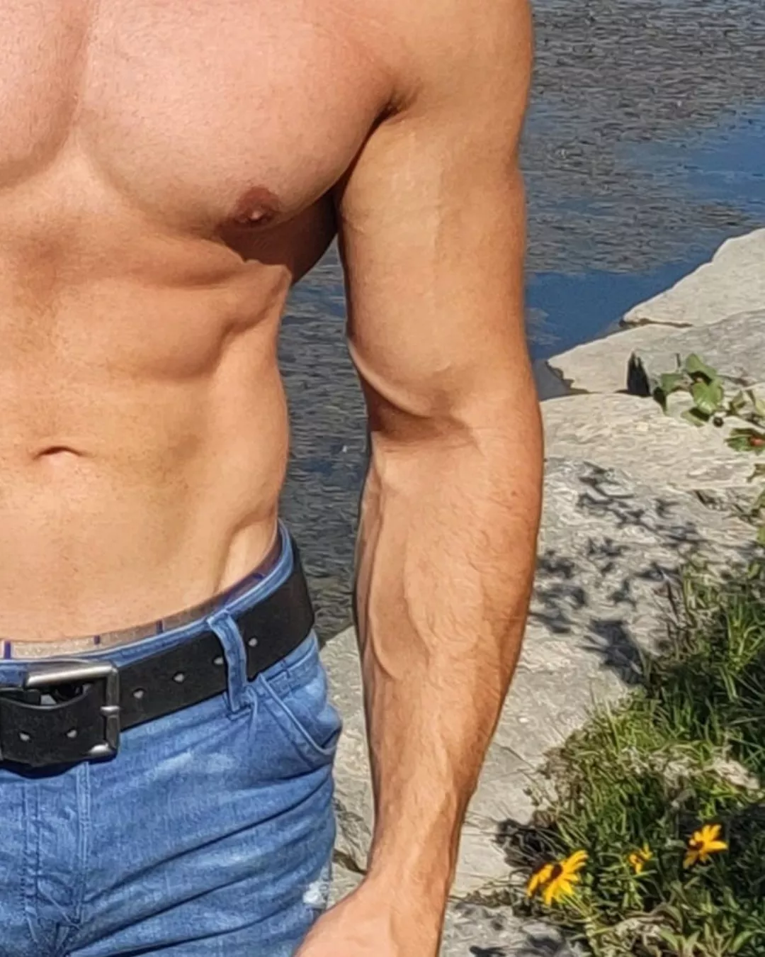 Missing summer already 🥲 posted by John_fitness91