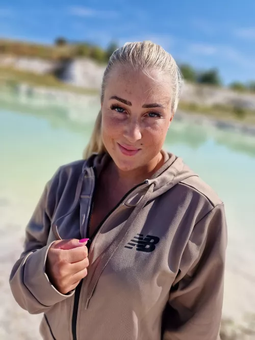 Mom's freckles by Kattie-Meluanie