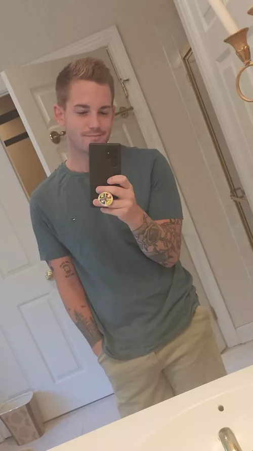 Only good thing about colder temps. Is the cuddelz by glaukglauk1