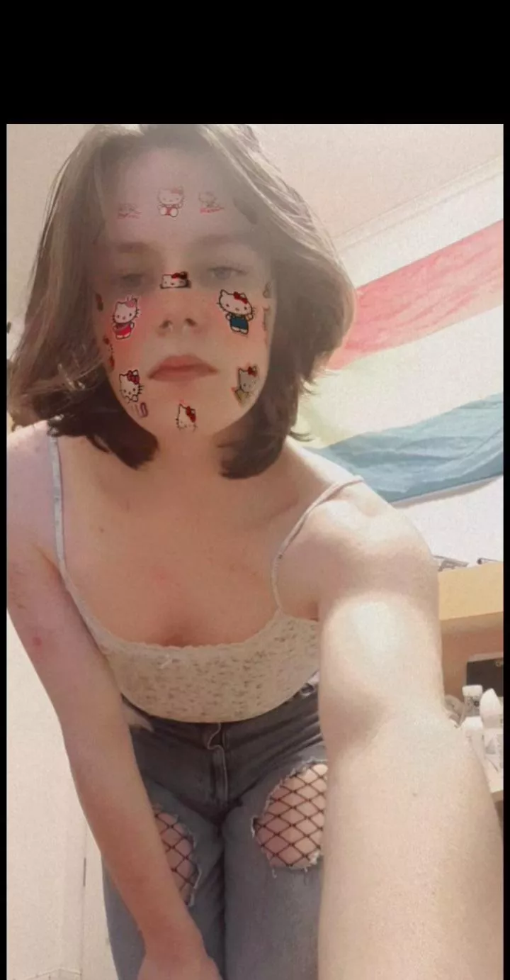 Same top, different angle posted by milo_the_femboy