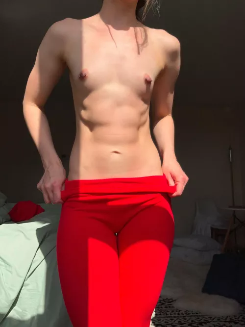 Showing off my tiny lean body ;) by Petitenfit