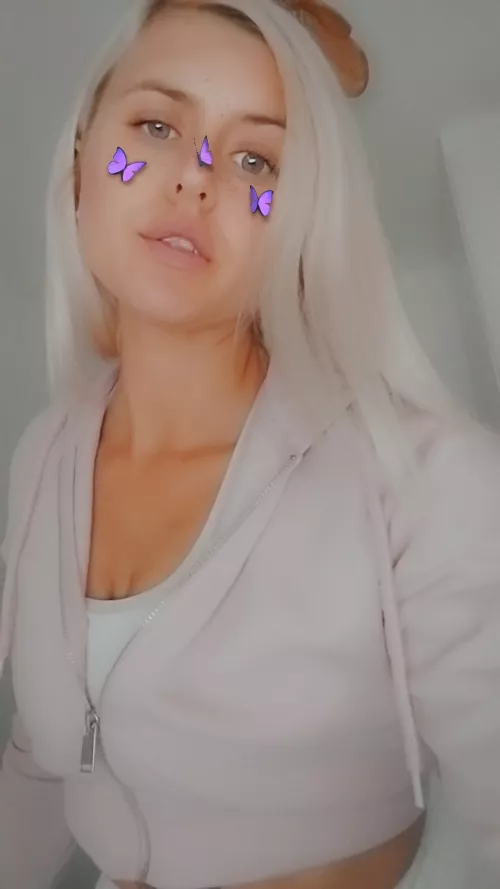 Snap hammy23x if your bored 😆 by Decent-Swimmer-6189