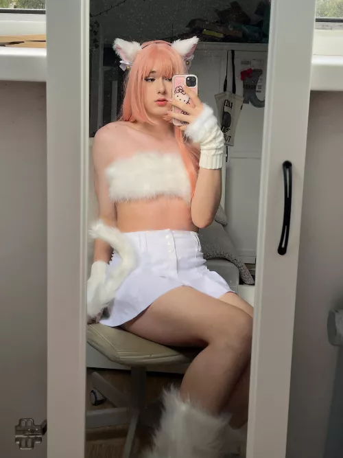 snow kitty 😽🐱 by Tajgersus