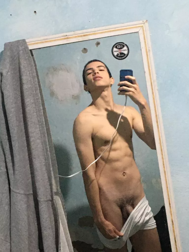 Suck me??😩💦 posted by jayjaysparkol