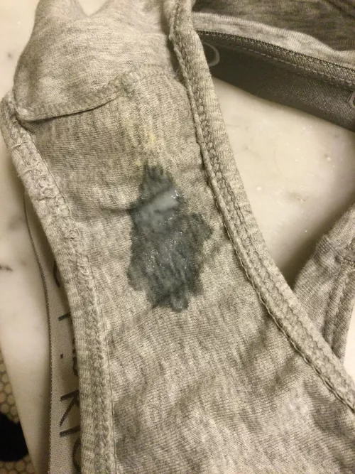 want some fresh cream? ;) look at that perfect stain... by PetiteTyrant