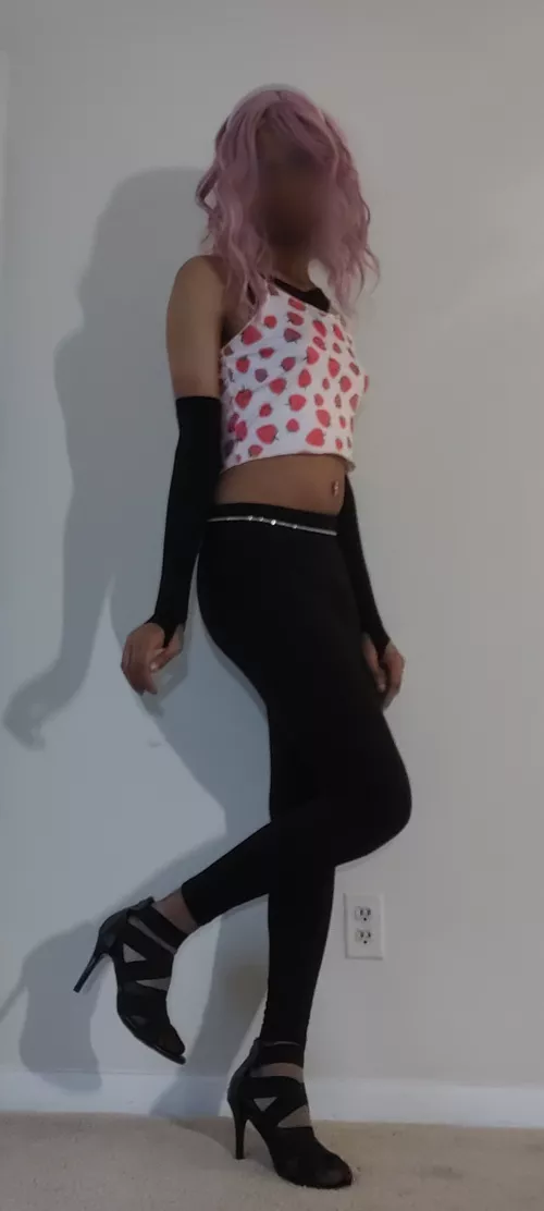 What kinky stuff would you do to me ? 🥺🤭 by psskikme