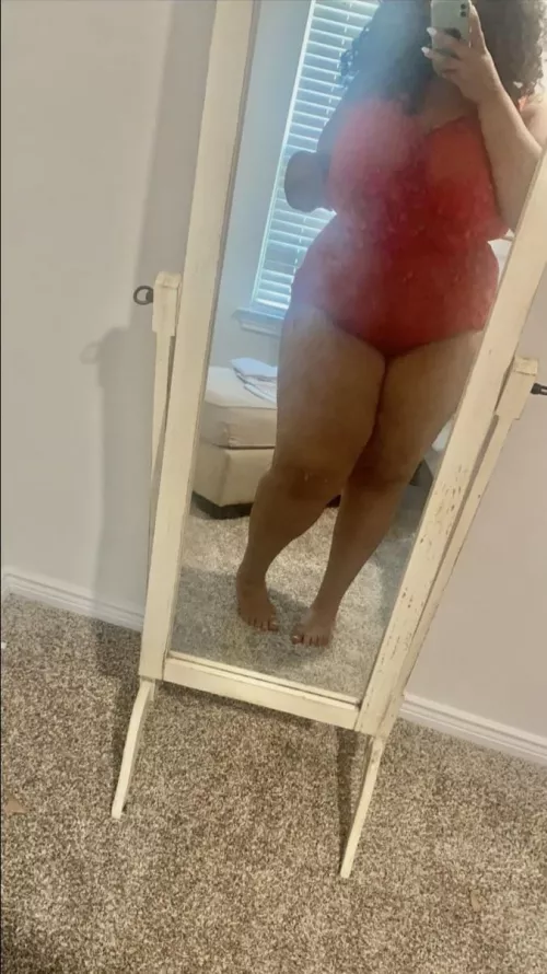 Cherry red and blurry pics🍒 by Mocha-1503