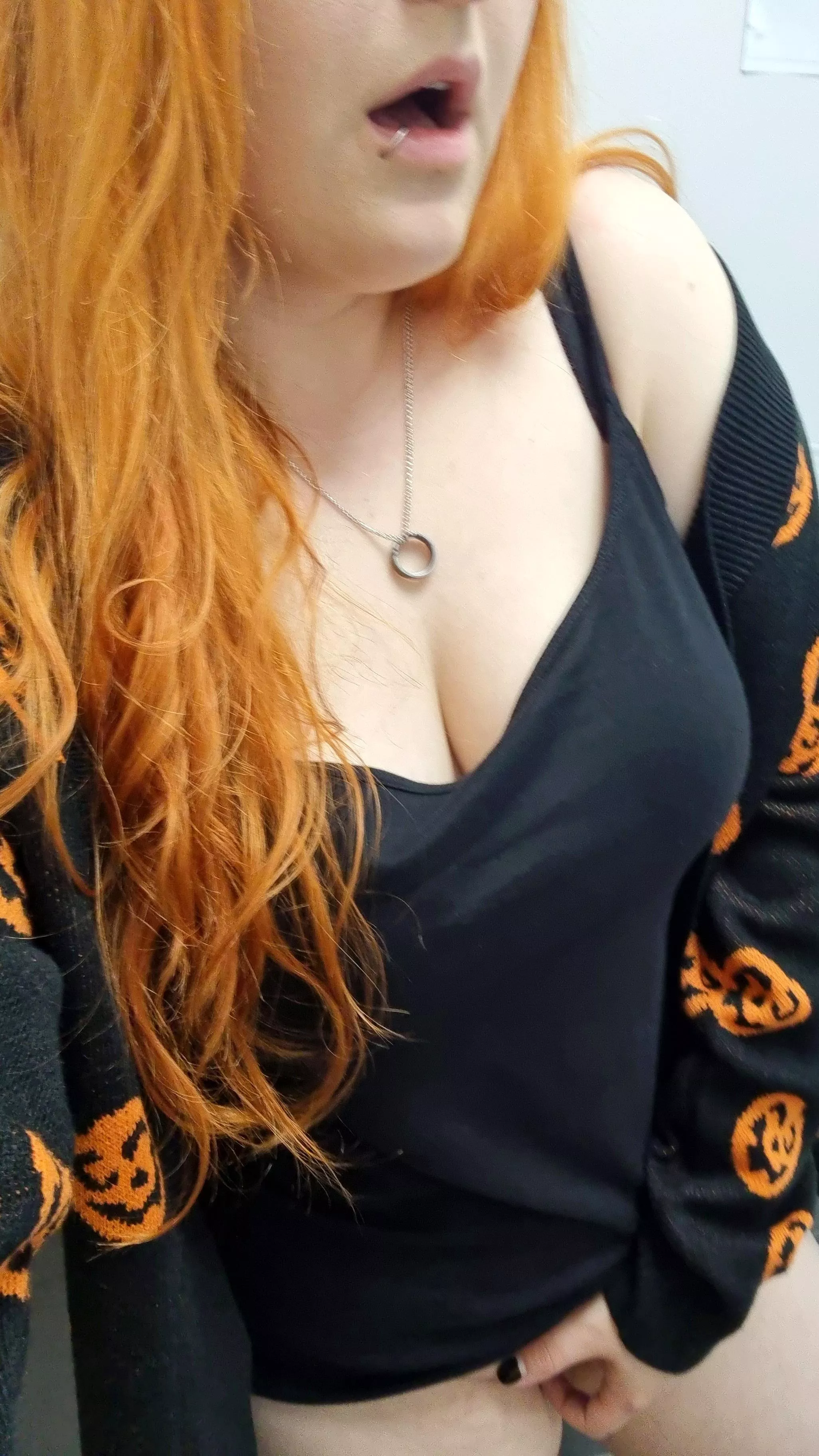 Couldn't resist while out in public.. [f] posted by Fuckitandfuckme