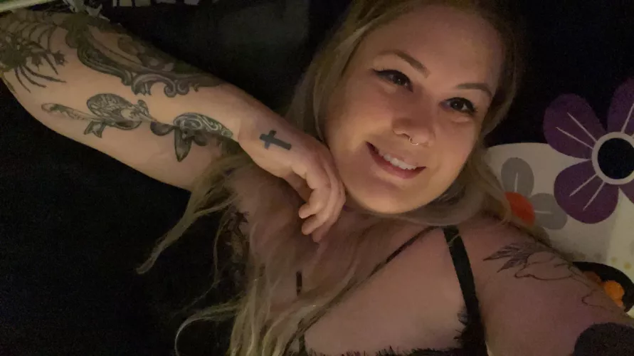 Cum have some fun-Eevie Rose (@eevieroseee) [onlyfans] by evelynrose0031