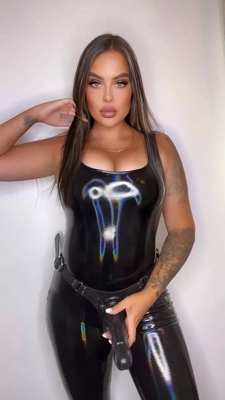 Gonna make you beg for another ride scum posted by Robyn_inked