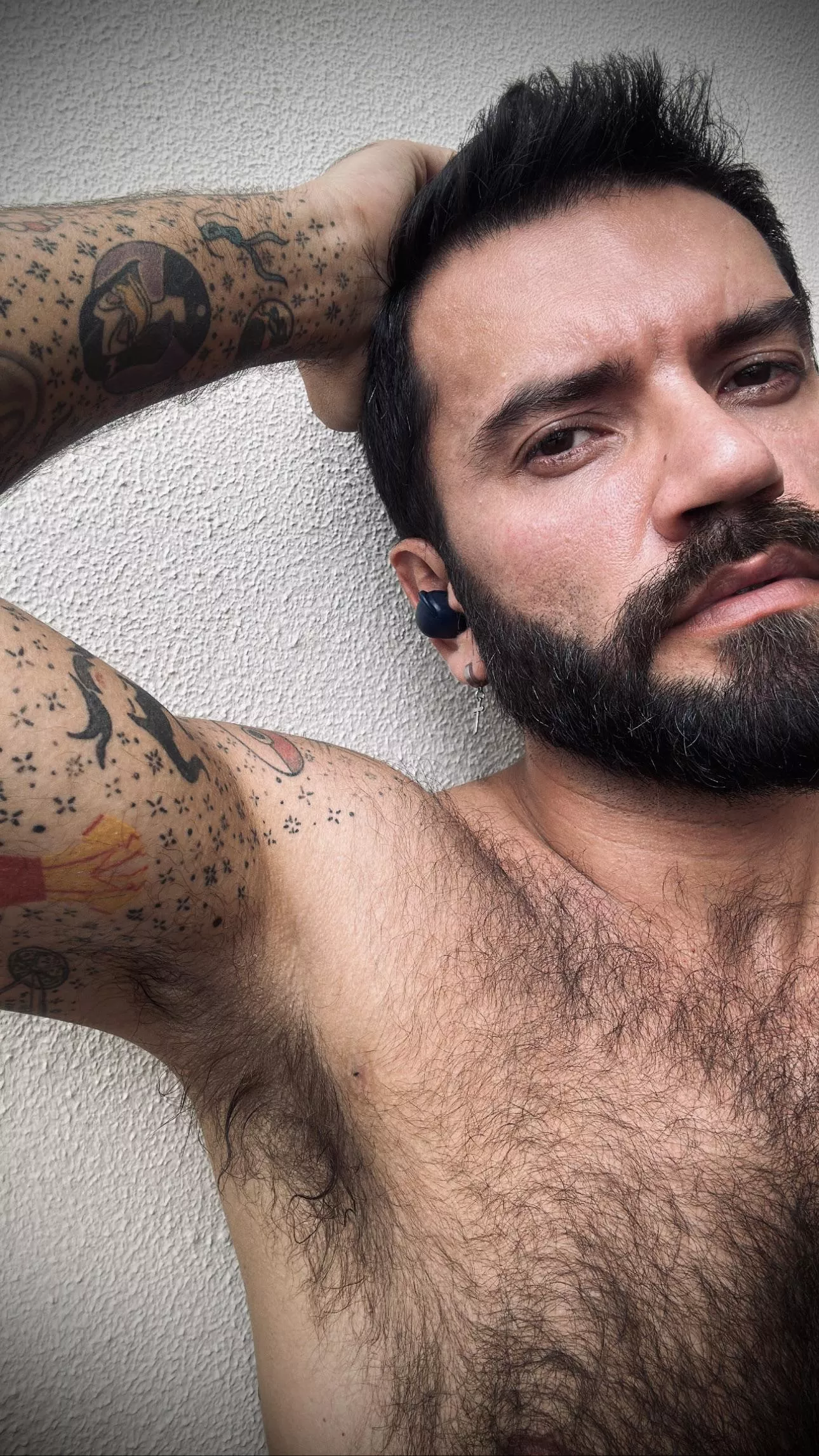 Hey! 😏 posted by SnooPickles5386