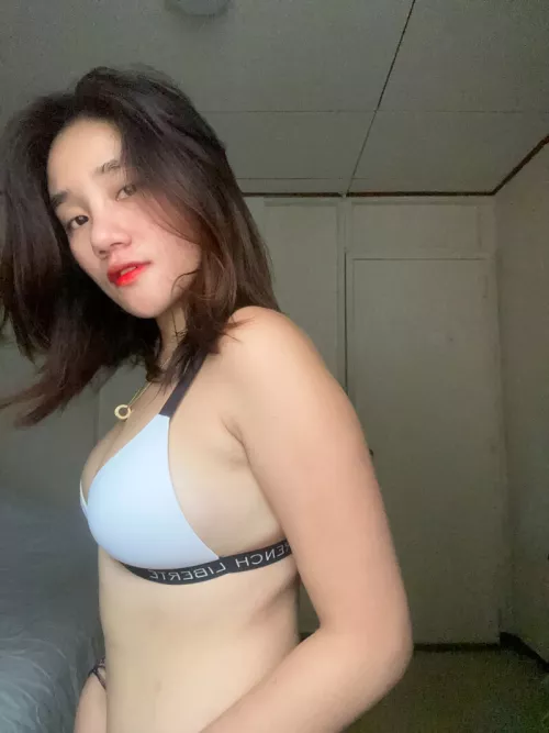 If you think I'm innocent, you're wrong by Mia_AE