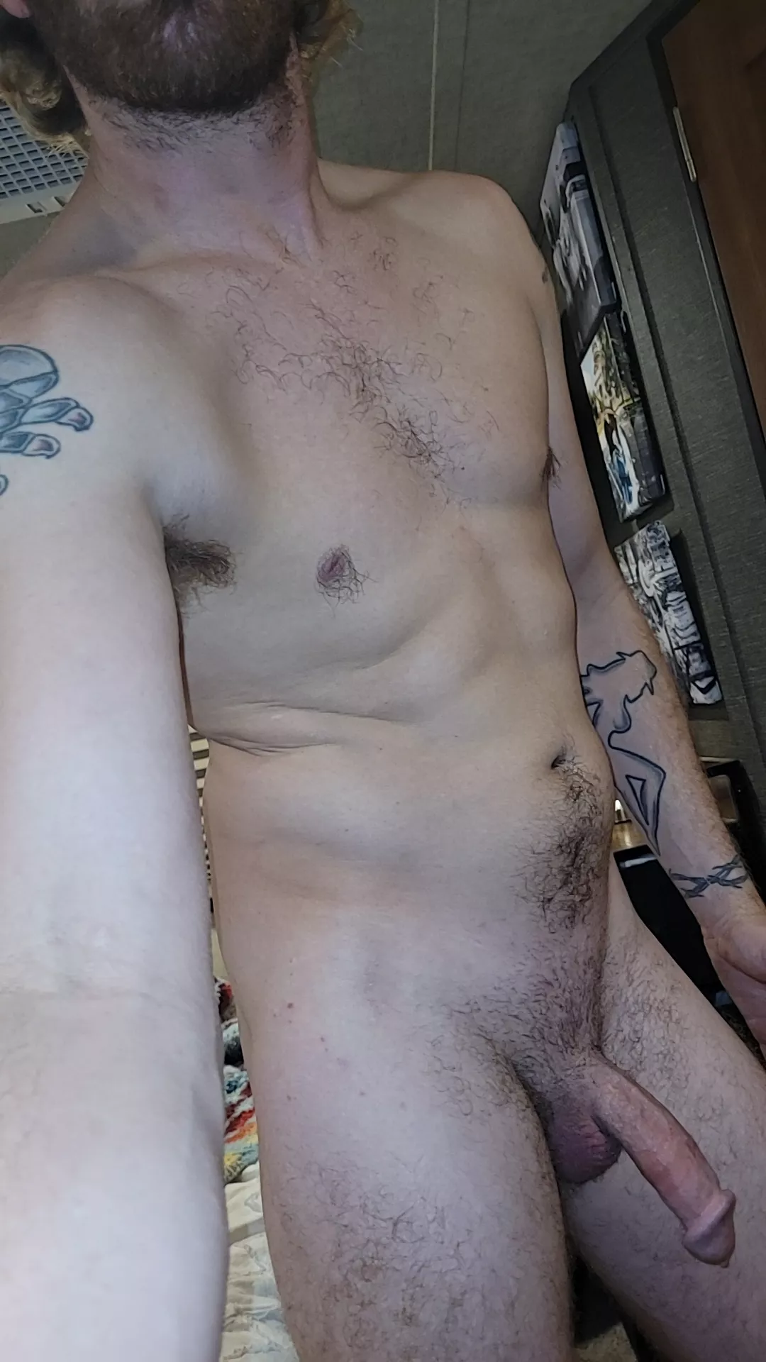 Its just an average pic this saturday posted by dirtyphe