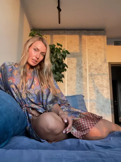 Just trying to look good for you by shortattach