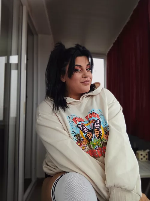 Katie Gia(@ivygia_) by giahoney