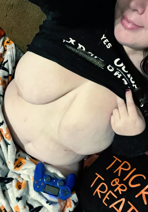 Lazy weekends are the best💖 by Voodoolz_21