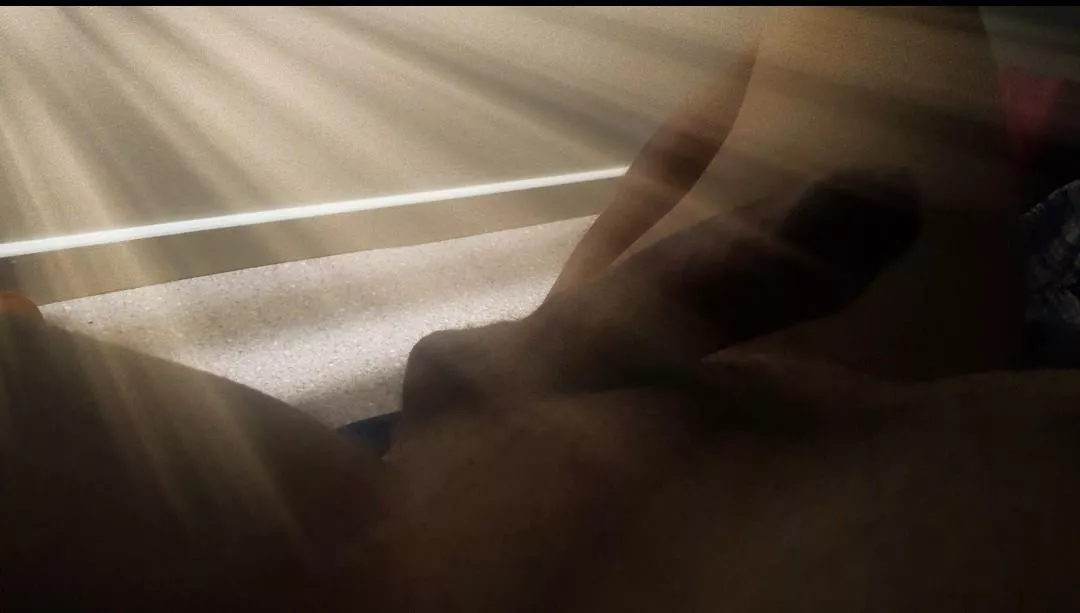 Light Sensitive♡ posted by No-Conclusion3508