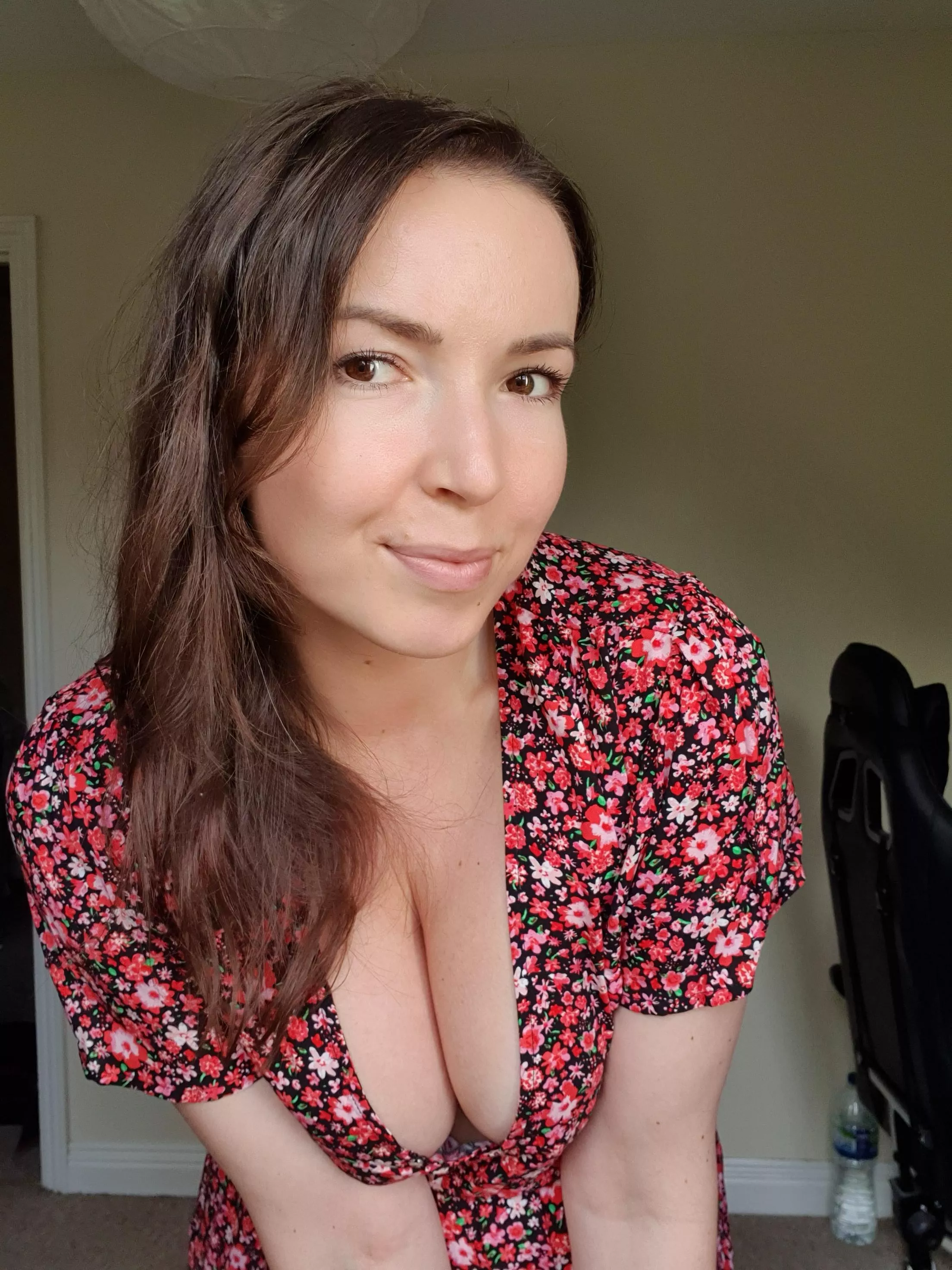 Love to tease your imagination in this dress posted by Bonbonitka