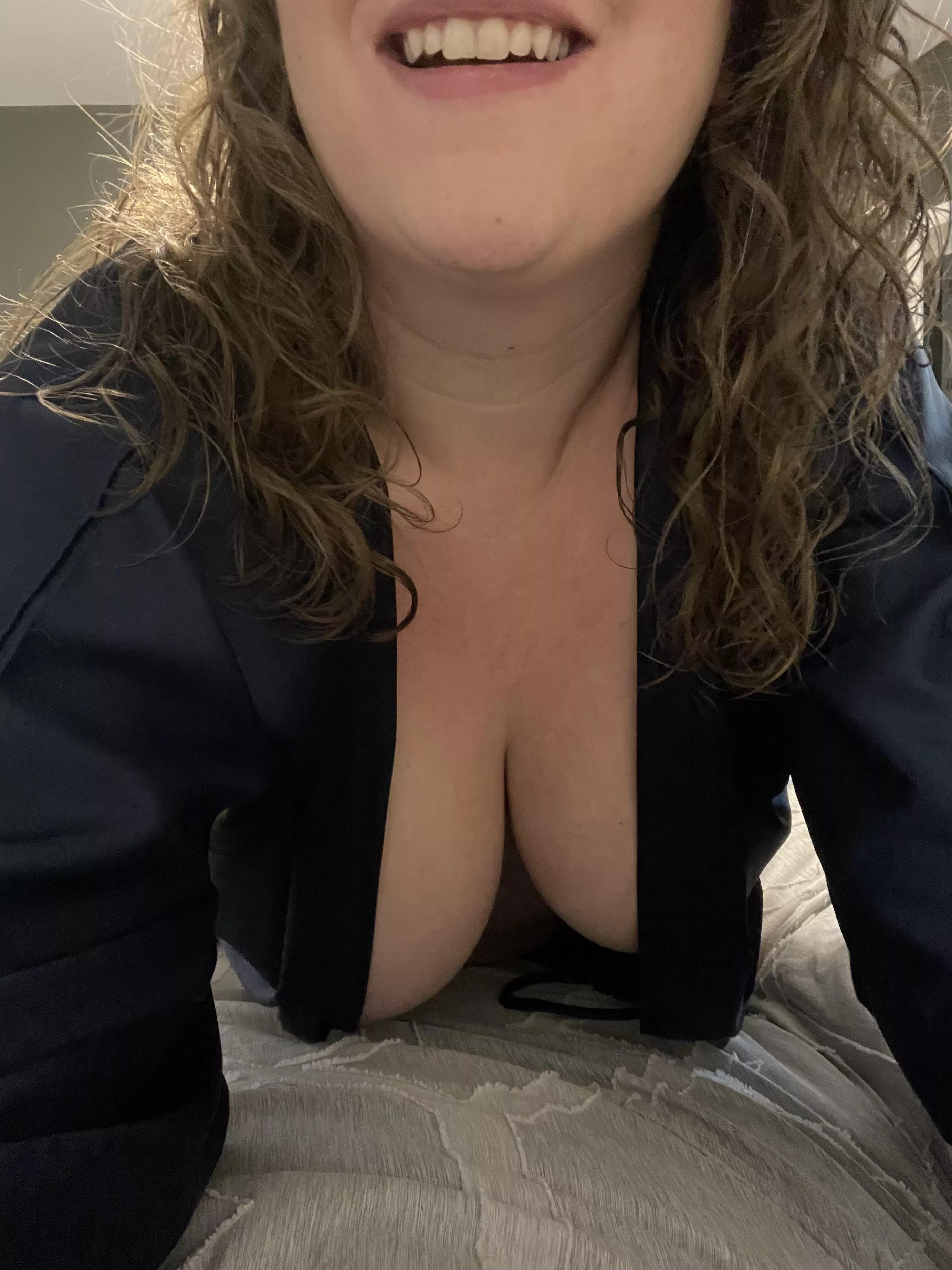 Saturdays are meant for staying in bed posted by M0919h